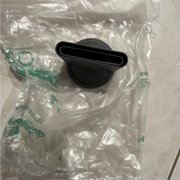 Dyson hair dryer attachment - Picture 4 of 4